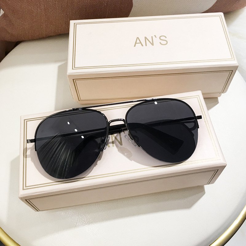 Brown sunglasses for men - Image 2