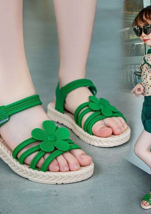 Fashionable soft bottom baby girls shoes for princess little Children.