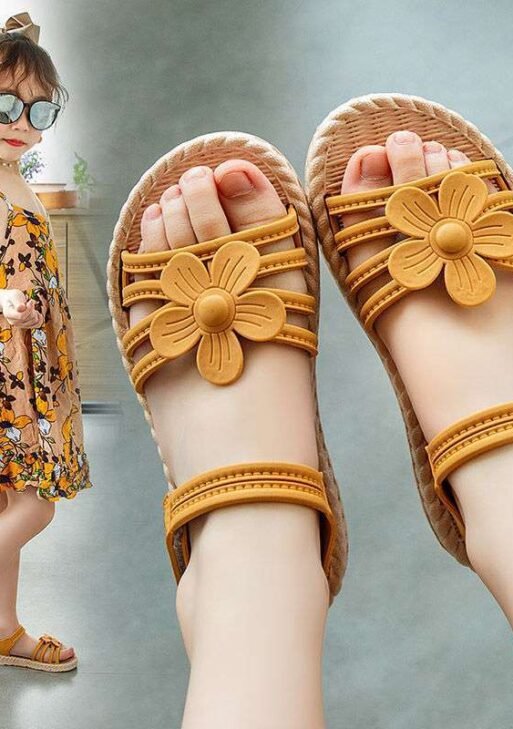 Fashionable soft bottom baby girls shoes for princess little Children.