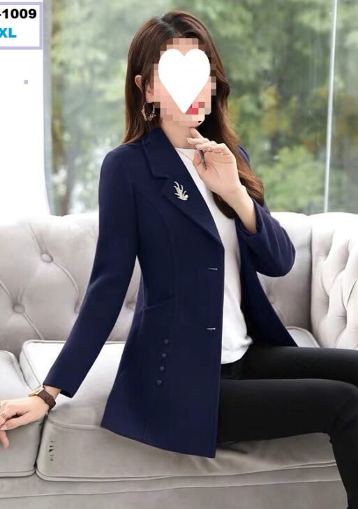 Elegant Women's Formal Blazer Set