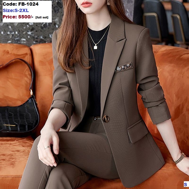 Elegant Women's Formal Blazer Set